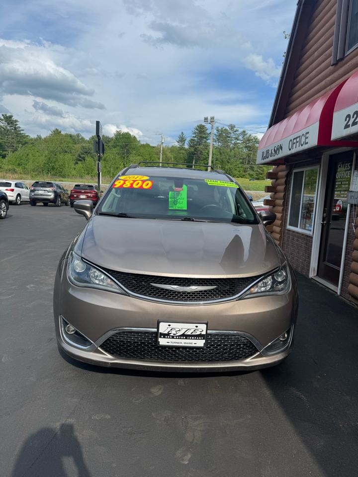 Chrysler Pacifica Touring-L FWD 2017
