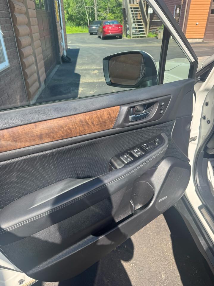 Subaru Outback  2016