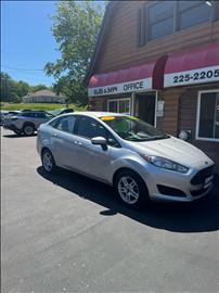 2017 Ford Fiesta SE Sedan