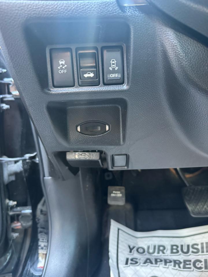 Infiniti G37 Sedan 4dr x AWD 2013