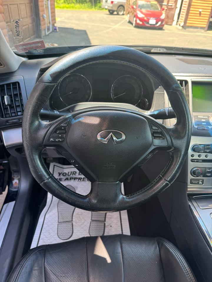 Infiniti G37 Sedan 4dr x AWD 2013