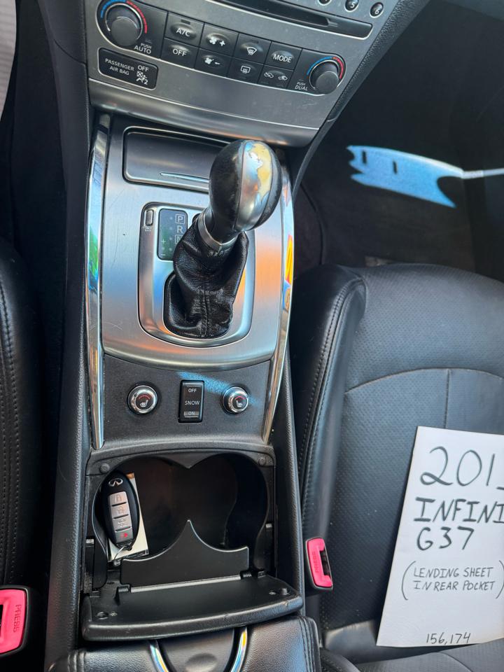 Infiniti G37 Sedan 4dr x AWD 2013
