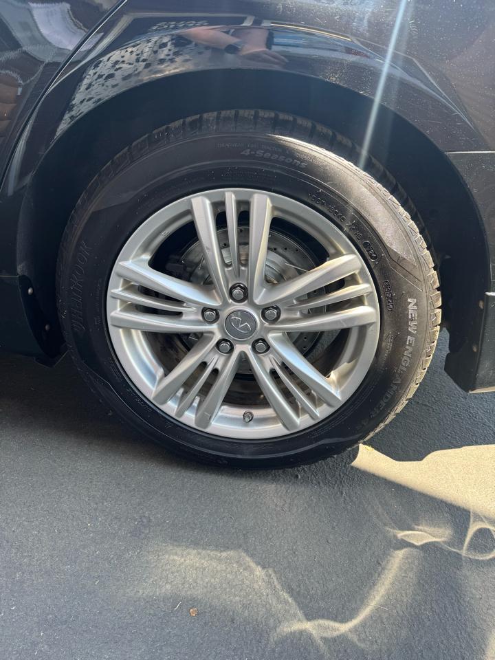 Infiniti G37 Sedan 4dr x AWD 2013