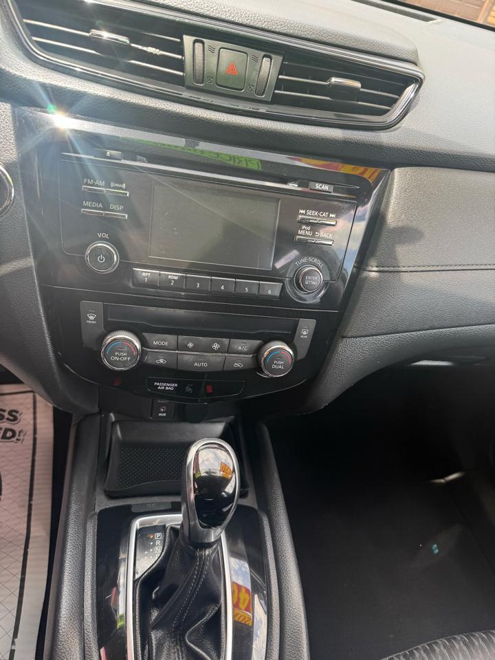 Nissan Rogue  2017