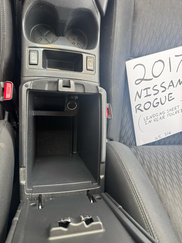 Nissan Rogue  2017