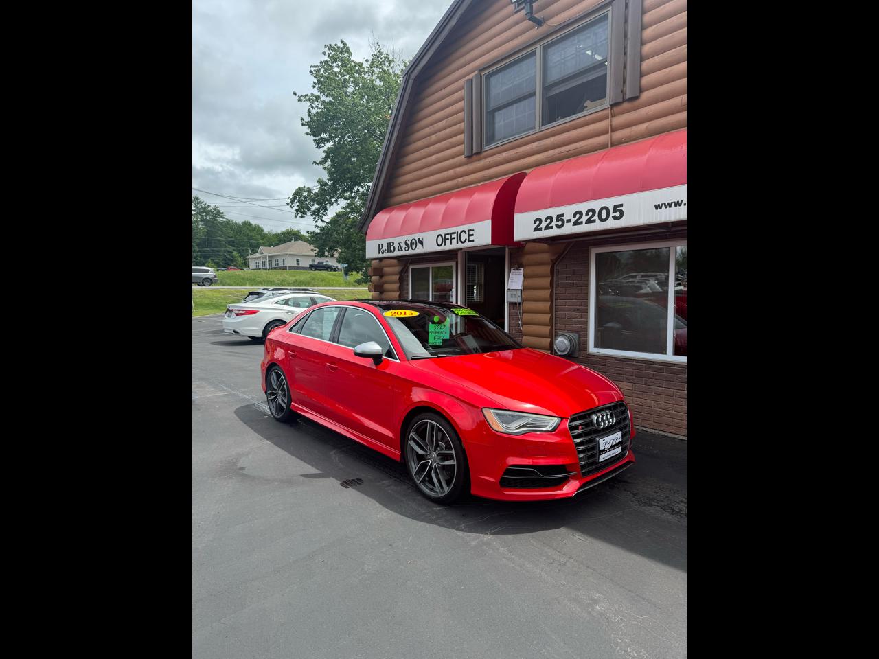 2015 Audi S3 4dr Sdn quattro 2.0T Prestige