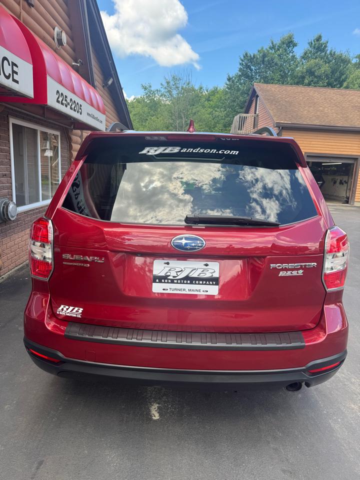 Subaru Forester  2016