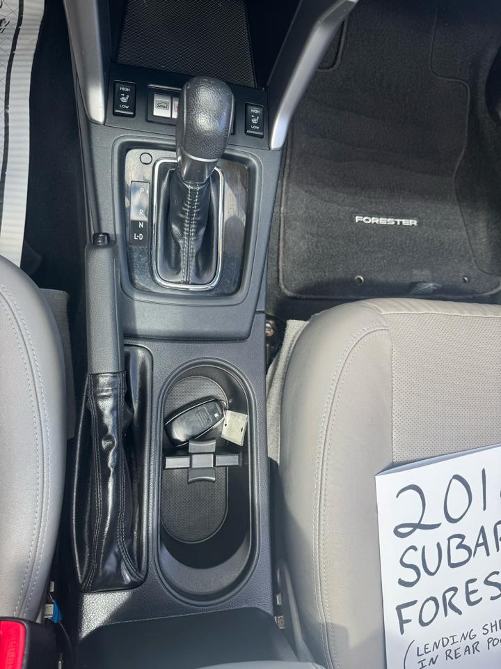 Subaru Forester  2016