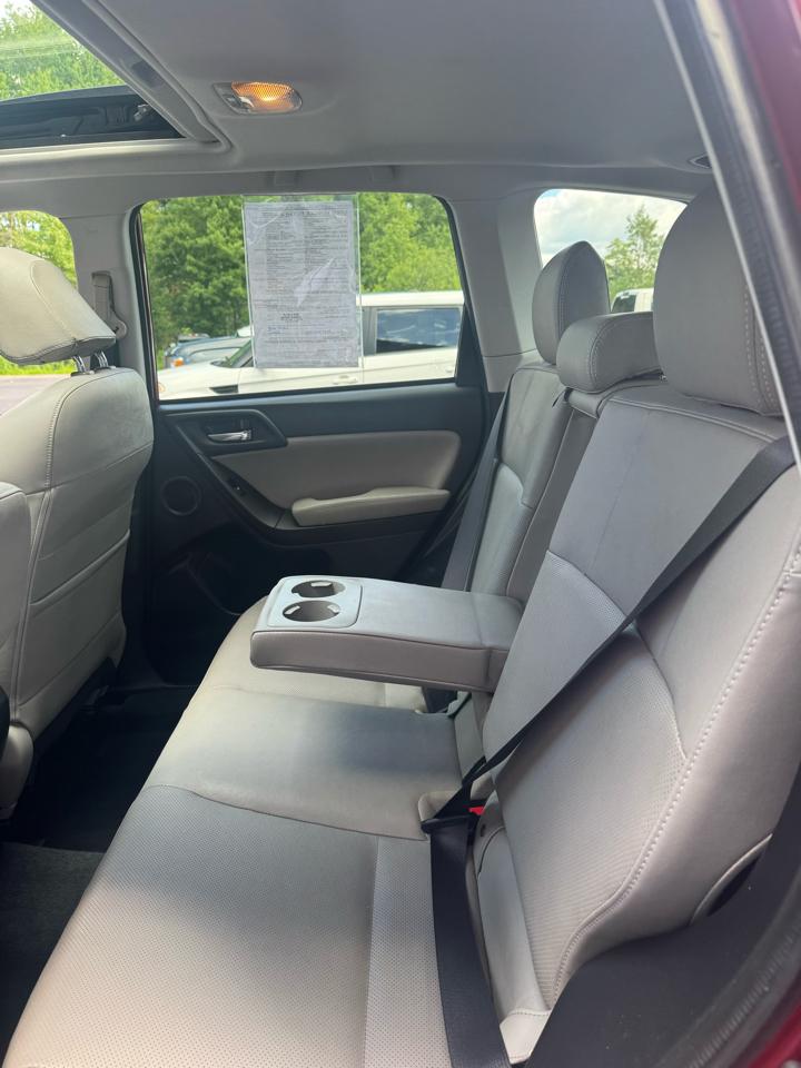 Subaru Forester  2016