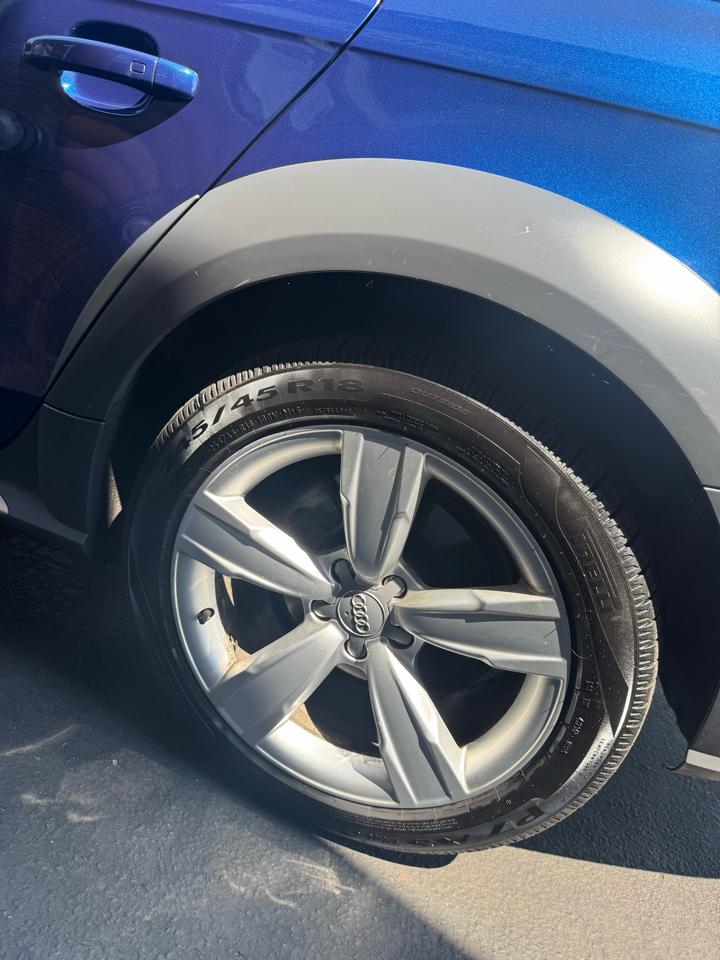 Audi allroad 4dr Wgn Premium 2016