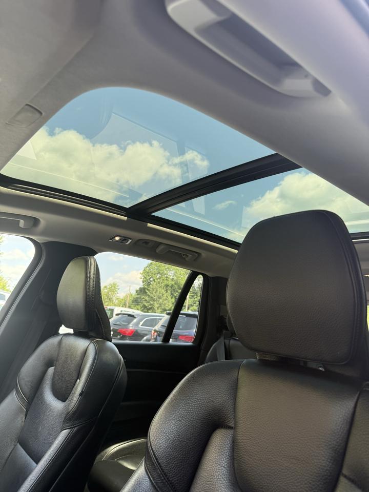Volvo XC90 T6 AWD Momentum 2019