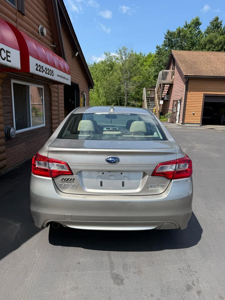 Subaru Legacy  2016