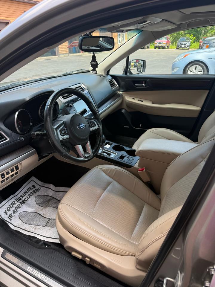 Subaru Legacy  2016