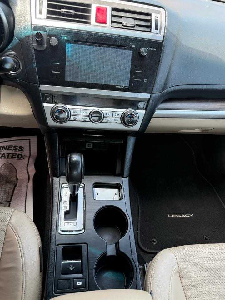 Subaru Legacy  2016