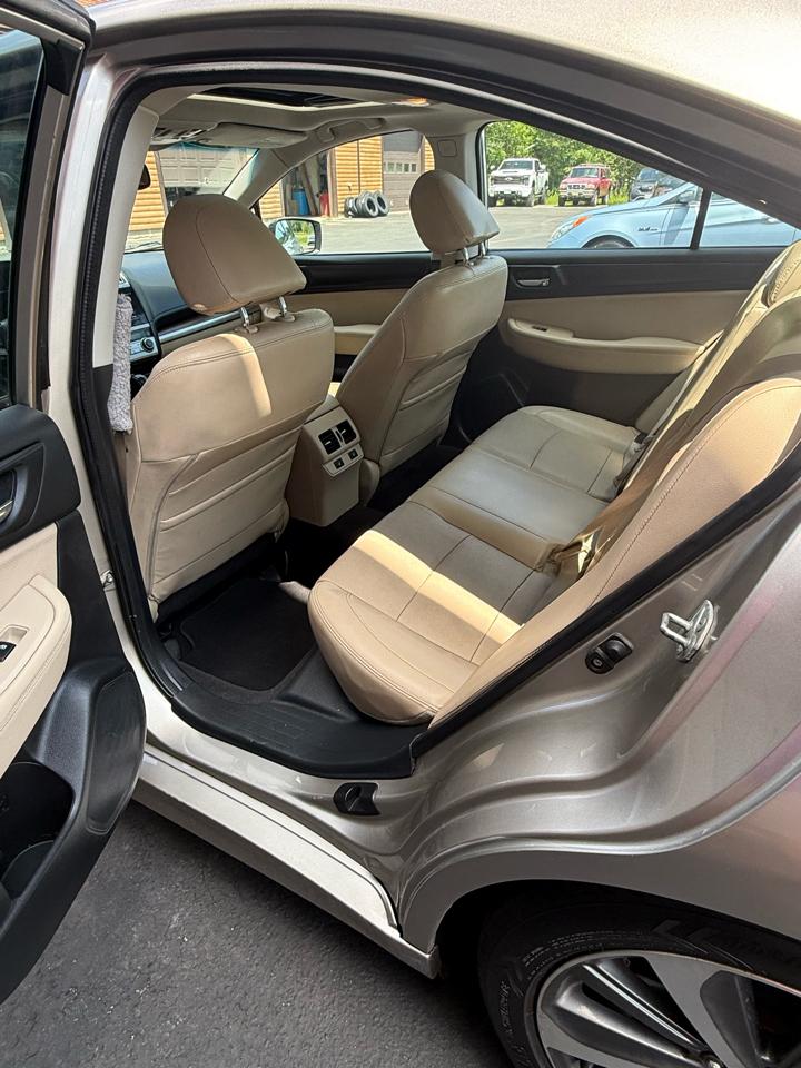 Subaru Legacy  2016