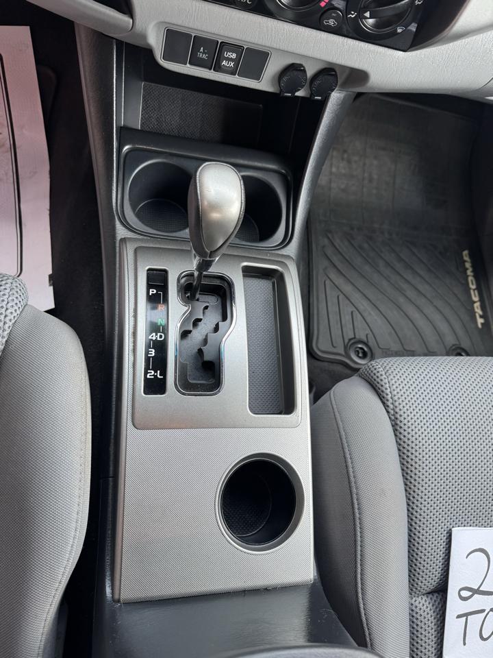 Toyota Tacoma 4WD Double Cab V6 AT TRD Off Road (Natl) 2012