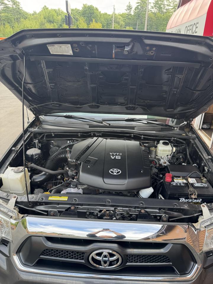 Toyota Tacoma 4WD Double Cab V6 AT TRD Off Road (Natl) 2012