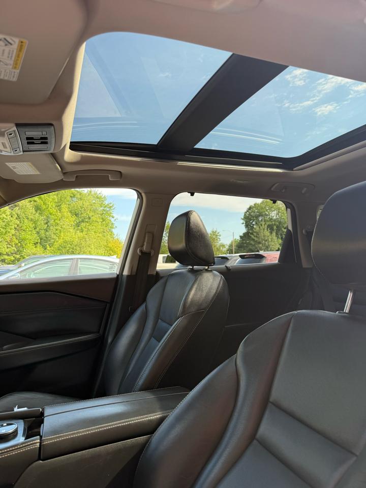 Nissan Rogue  2021