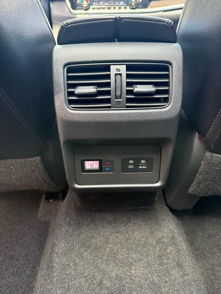 Nissan Rogue  2021