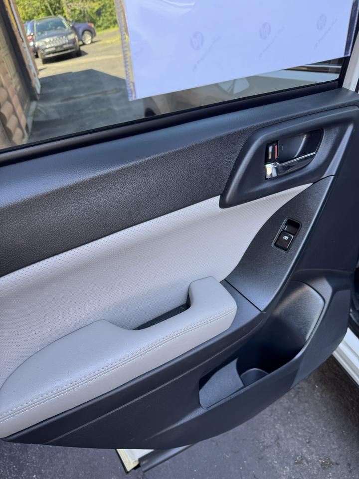 Subaru Forester  2016