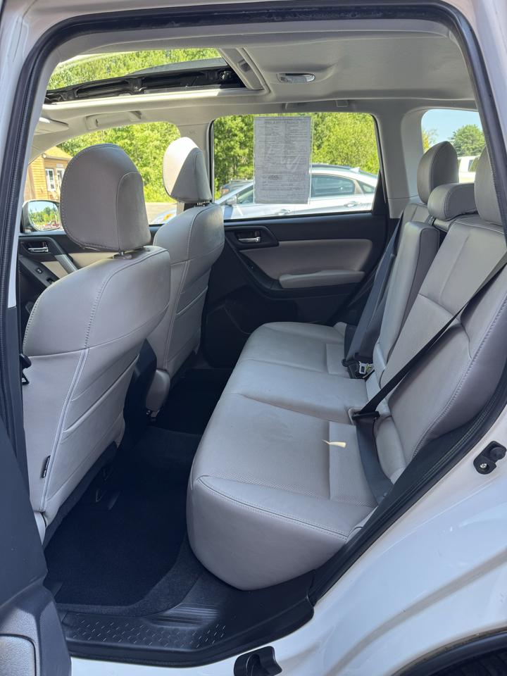 Subaru Forester  2016