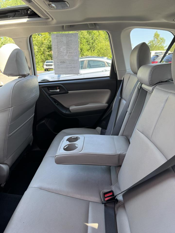 Subaru Forester  2016