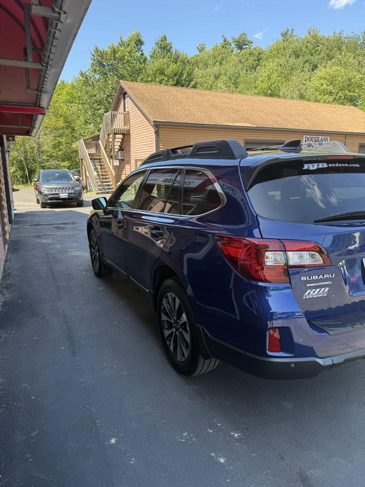 Subaru Outback  2017