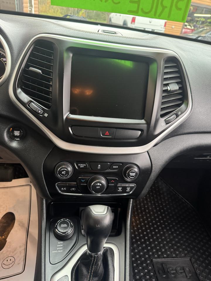 Jeep Cherokee Latitude Plus 4x4 2018