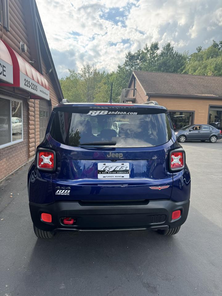 Jeep Renegade 4WD 4dr Trailhawk 2016
