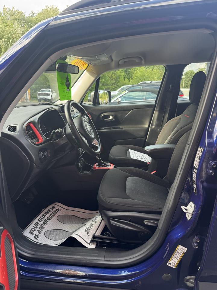 Jeep Renegade 4WD 4dr Trailhawk 2016