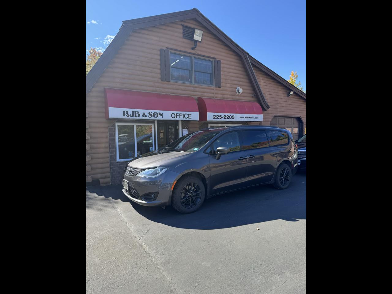 2020 Chrysler Pacifica Launch Edition AWD