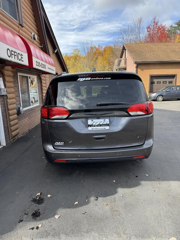 Chrysler Pacifica Launch Edition AWD 2020