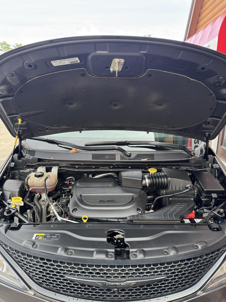 Chrysler Pacifica Launch Edition AWD 2020