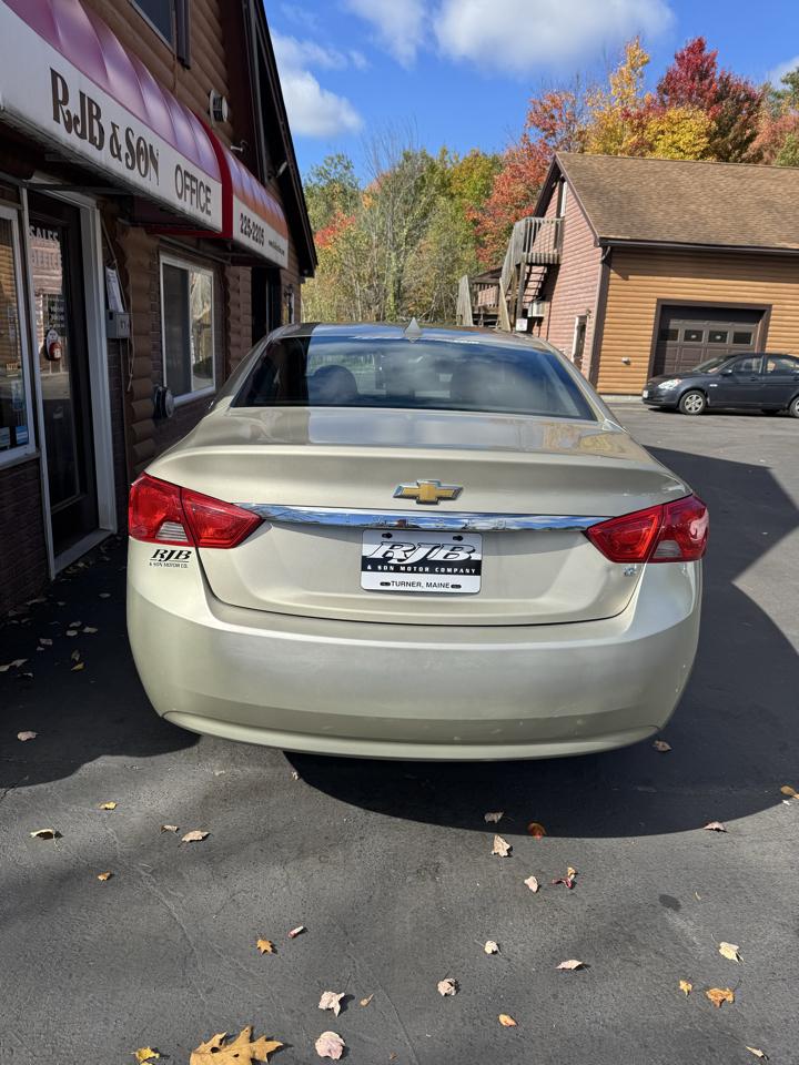 Chevrolet Impala 4dr Sdn LT w/1LT 2014