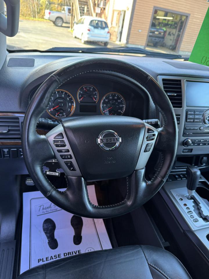 Nissan Armada 4WD 4dr Platinum 2013