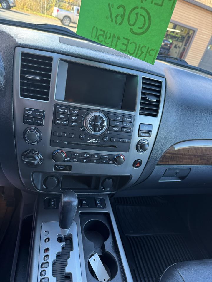 Nissan Armada 4WD 4dr Platinum 2013