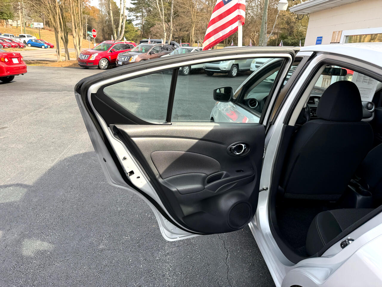 Nissan Versa 1.6 SV Sedan 2017