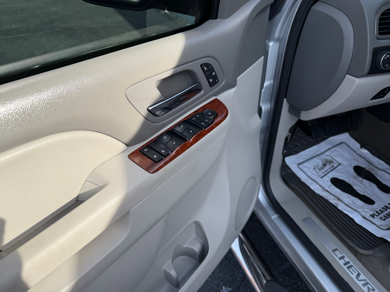 Chevrolet Silverado 2500HD LTZ Crew Cab 4WD 2013