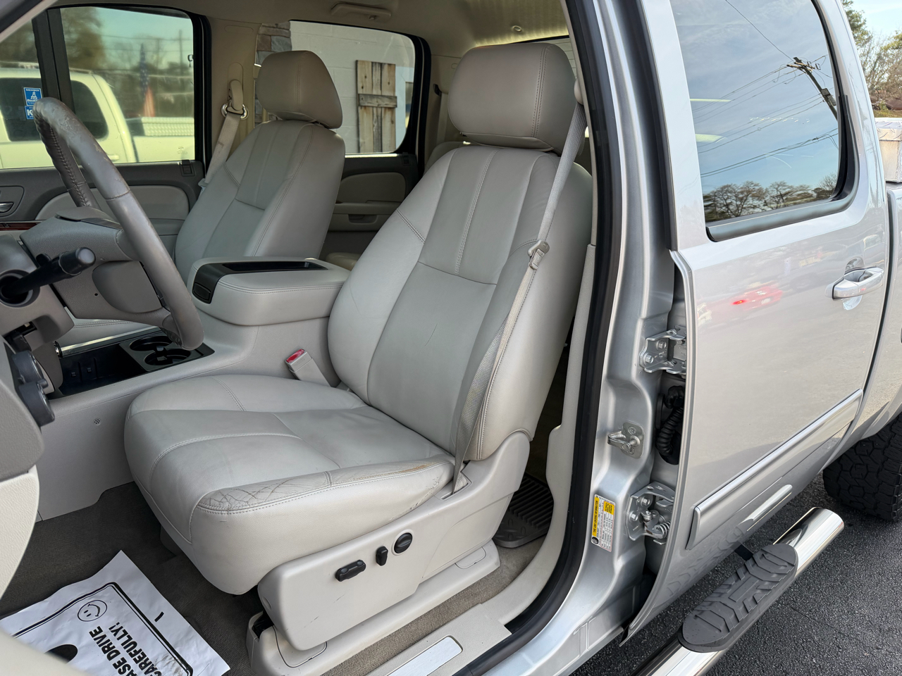 Chevrolet Silverado 2500HD LTZ Crew Cab 4WD 2013