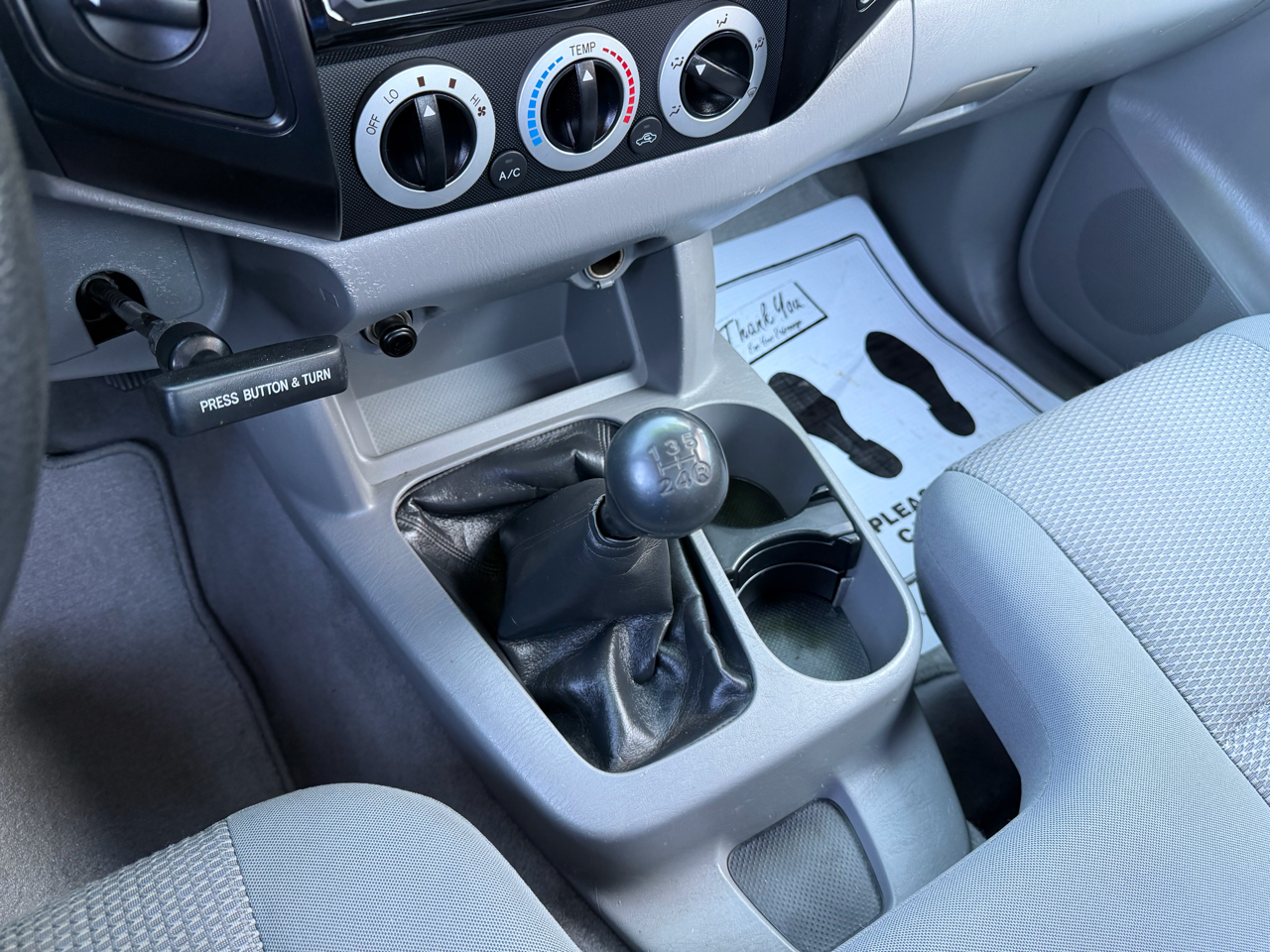 Toyota Tacoma Regular Cab 4WD 2006