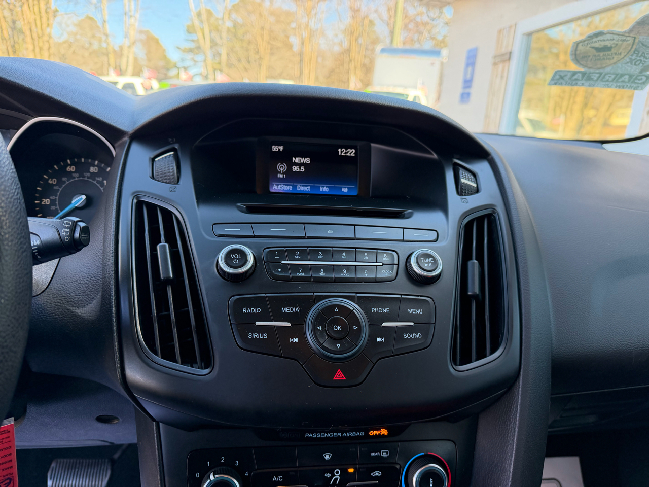 Ford Focus SE Hatch 2016