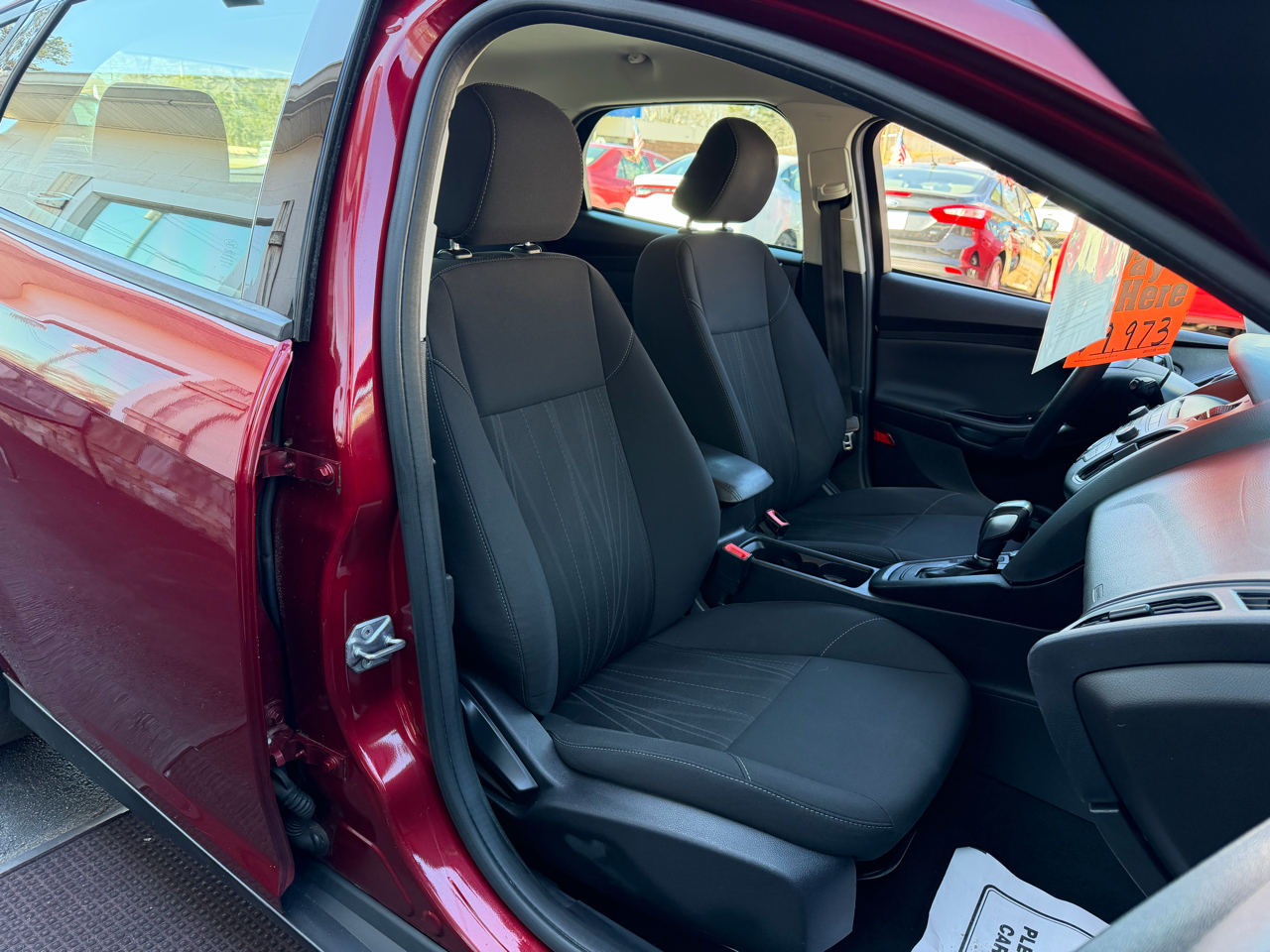 Ford Focus SE Hatch 2016