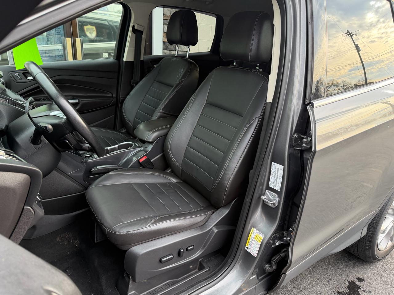 Ford Escape Titanium FWD 2014