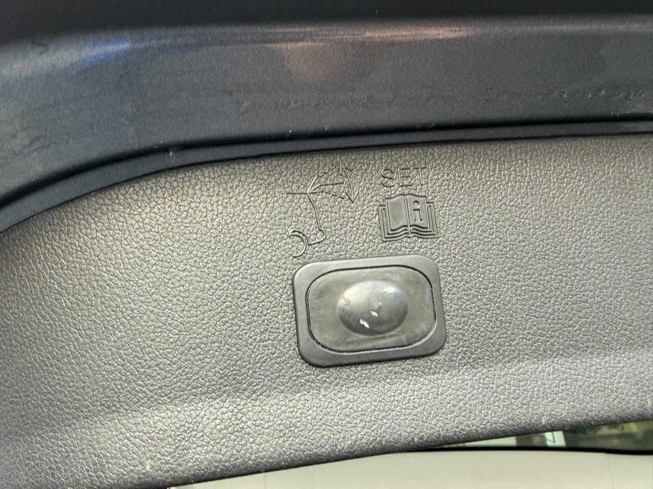 Ford Escape Titanium FWD 2014