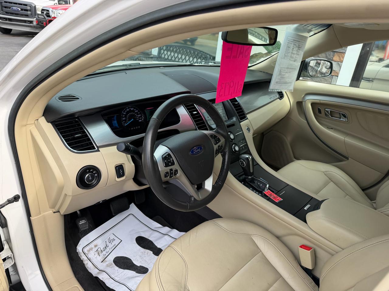 Ford Taurus SEL FWD 2017