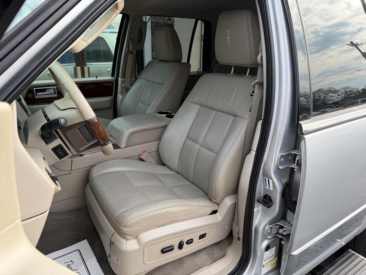 Lincoln Navigator 4WD 2014