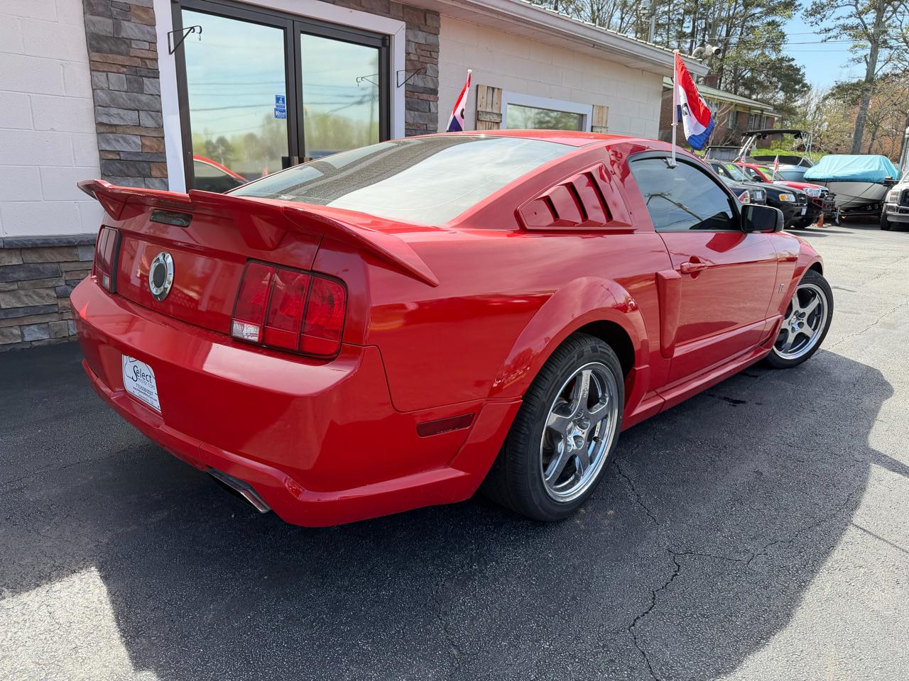 Ford Mustang GT Deluxe Coupe 2006