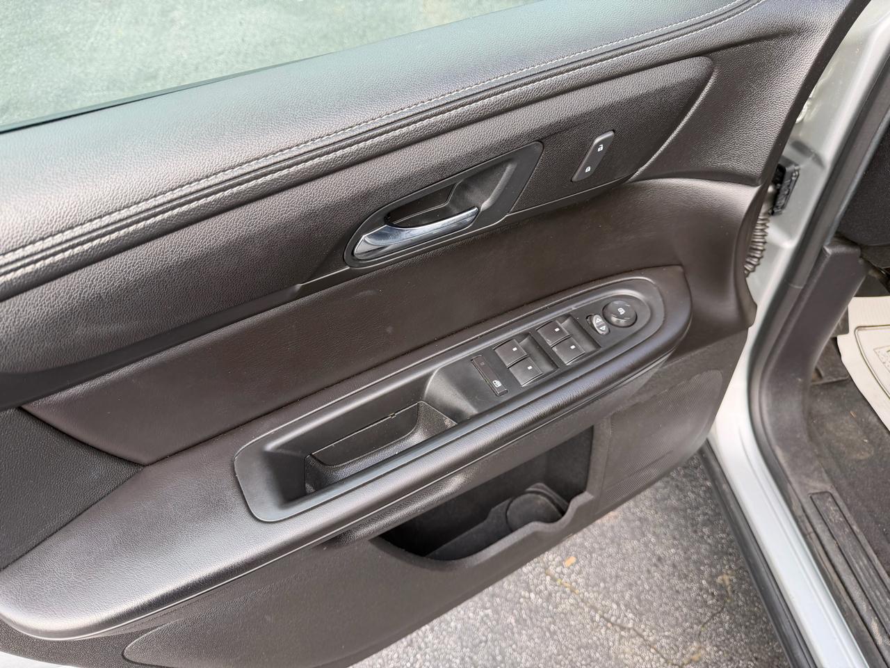 Chevrolet Traverse 1LT FWD 2016