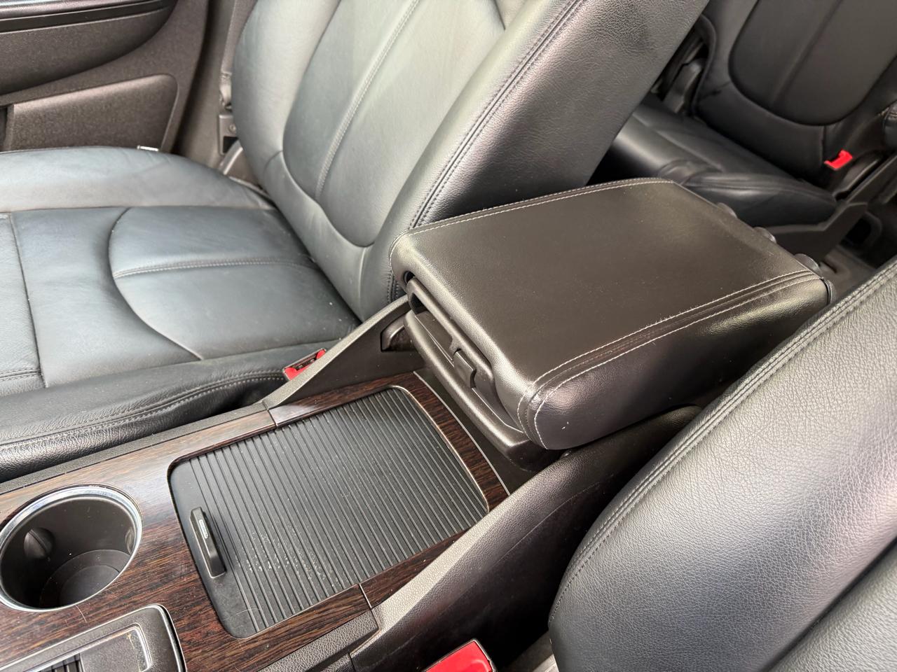 Chevrolet Traverse 1LT FWD 2016