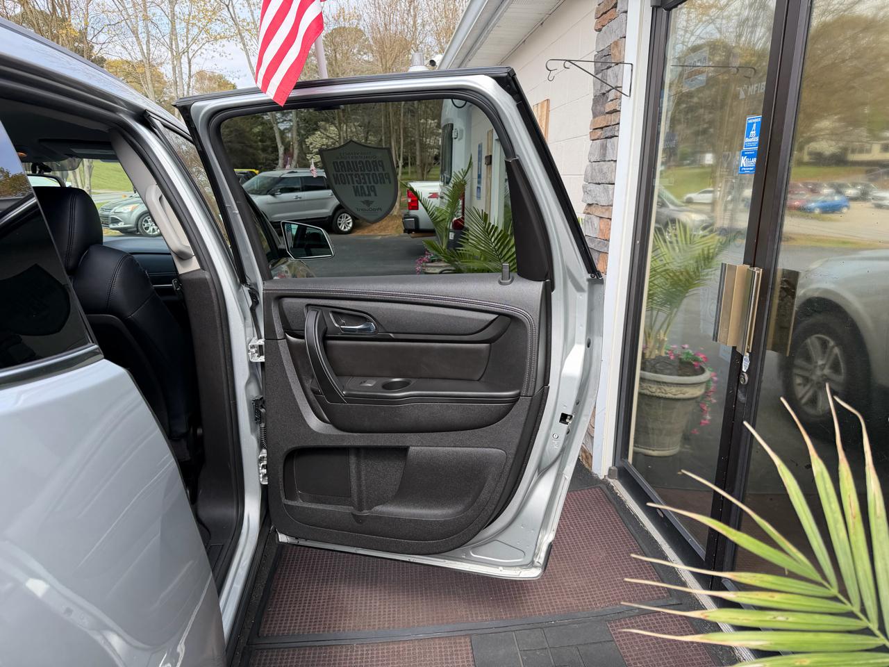 Chevrolet Traverse 1LT FWD 2016